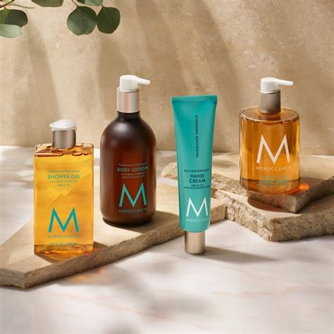 moroccanoil hand cream original.